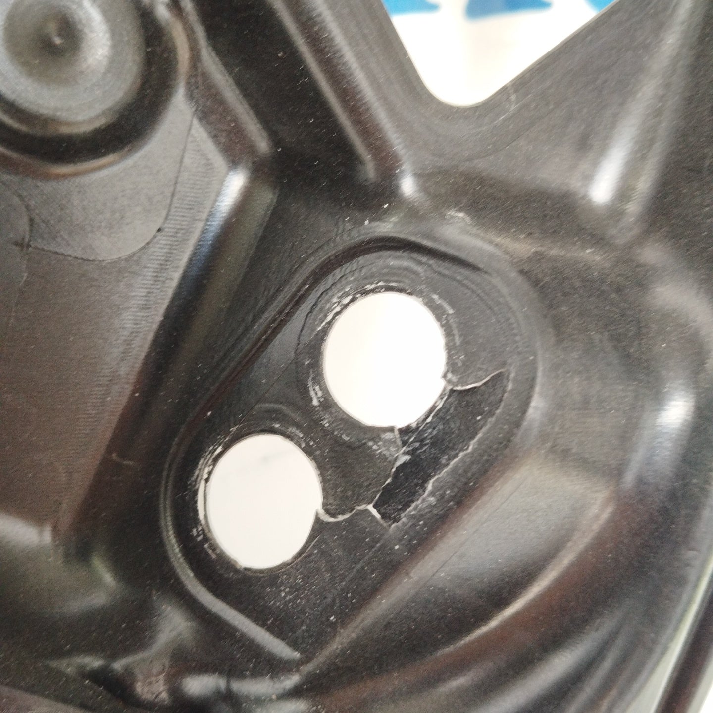 Gepäckträger vorne rechts Jeep Renegade 2017 Code: 00520702940 ecoAG2831