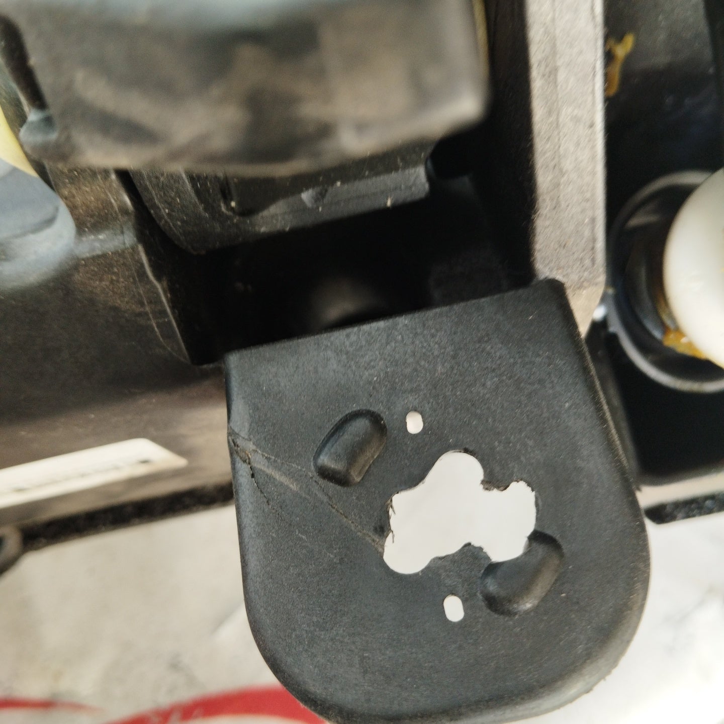 Pedale Jeep Renegade 2017 4x4 - 2.0MTJ 16V (Bremse-Kupplung) Code 2583340005 ecoAG2840