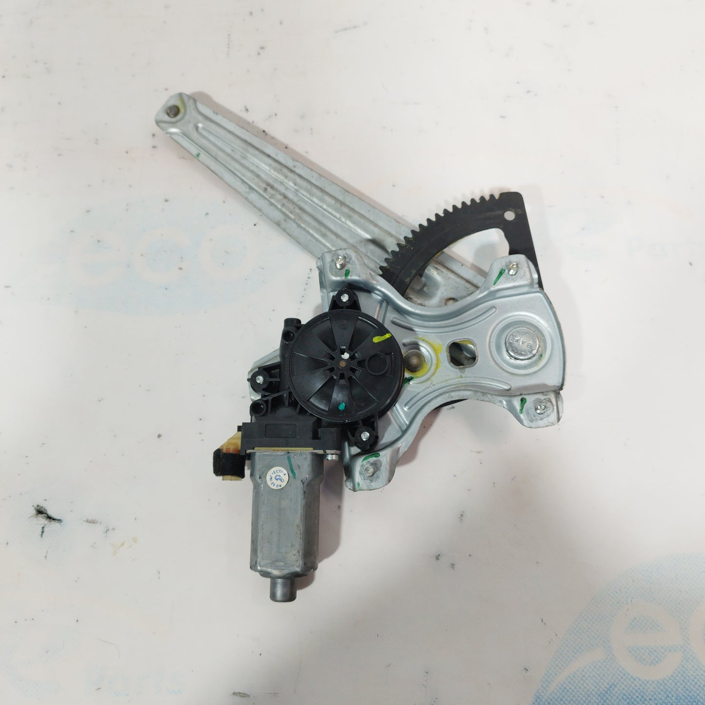 Left rear rack Hyundai i10 2015 2 Pin code: 83401-b9010 ecoAC5185