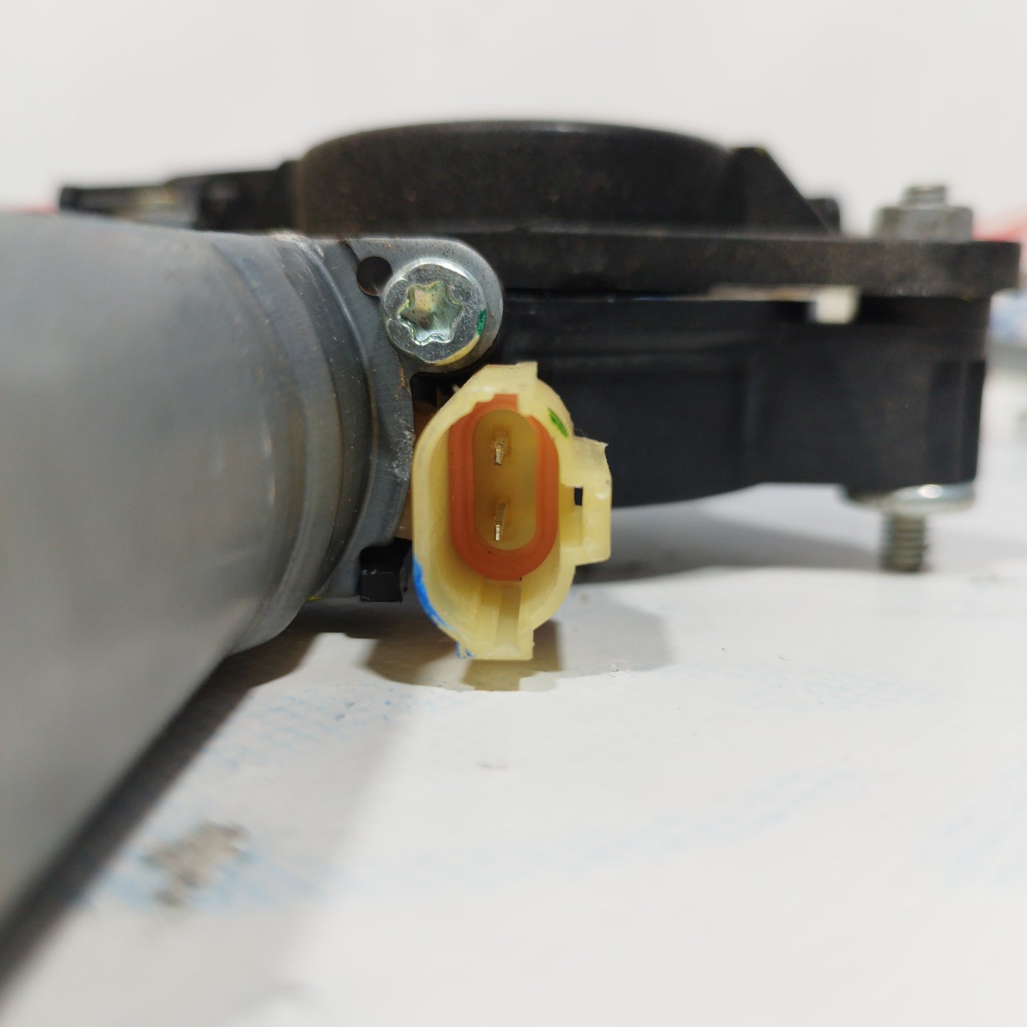 Left front rack Hyundai i10 2015 2 PIN code: 82401-b4110 ecoAC5186