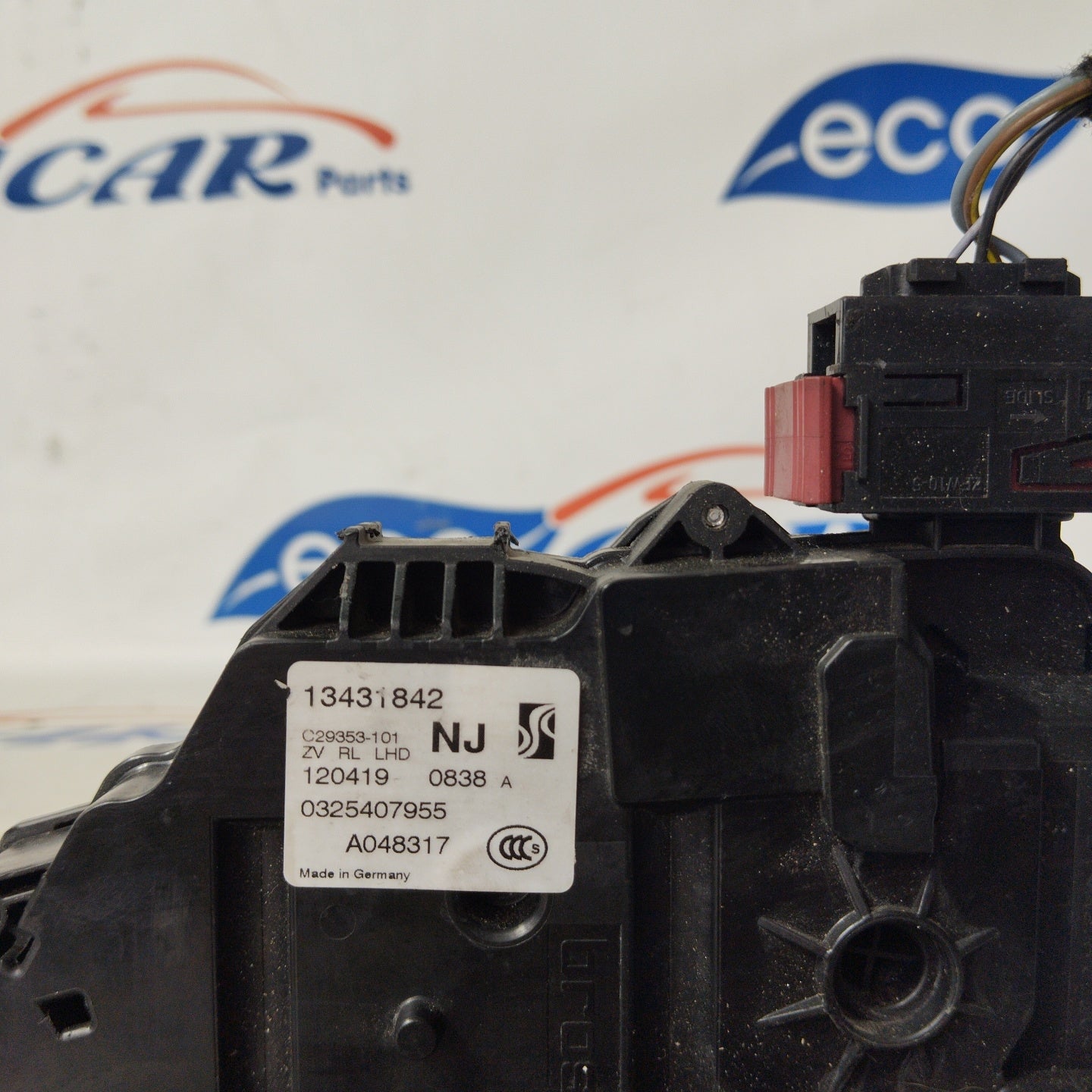 Rear left lock Opel Corsa E code: 13431842 4 wires ecoAG2850