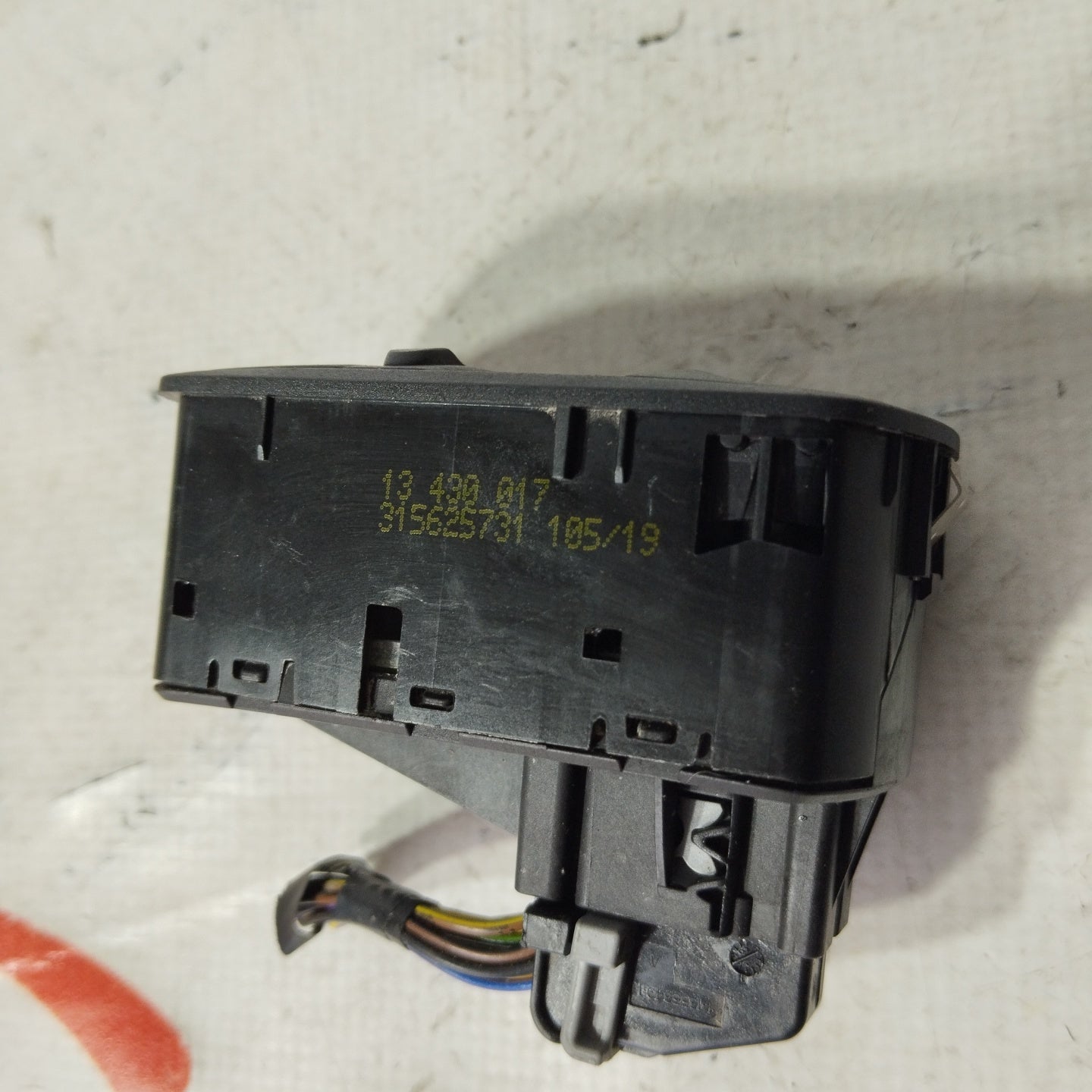 Pulsantiera anteriore sx Opel Corsa E cod: 315625731 ecoAG2852