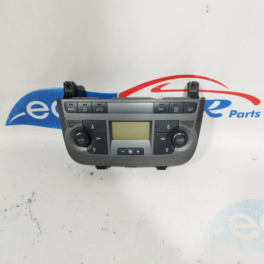 Fiat Grande Punto 2010 digitales Klimaanlagen-Bedienfeld Code: 735419793 ecoAC5212