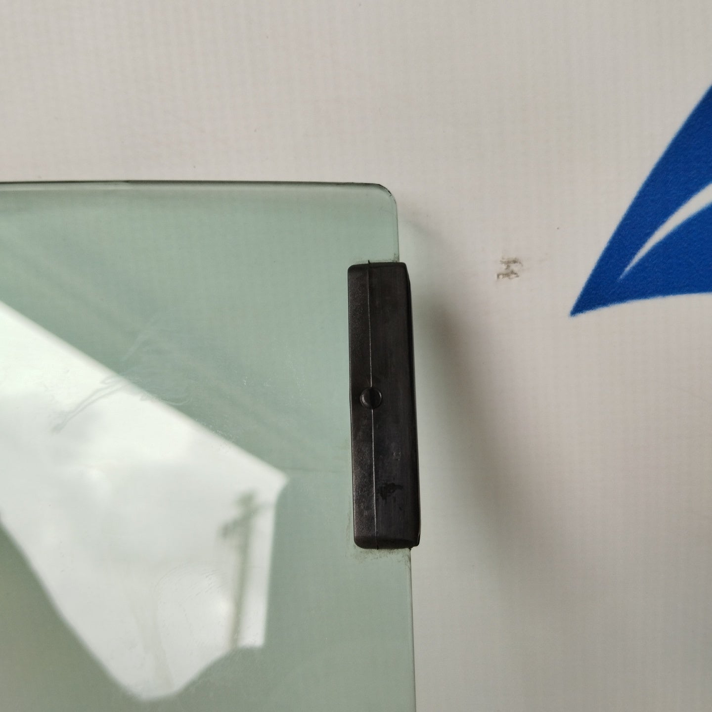 Vetro scendente anteriore sx Ford Ka 2013 ecoAG2878