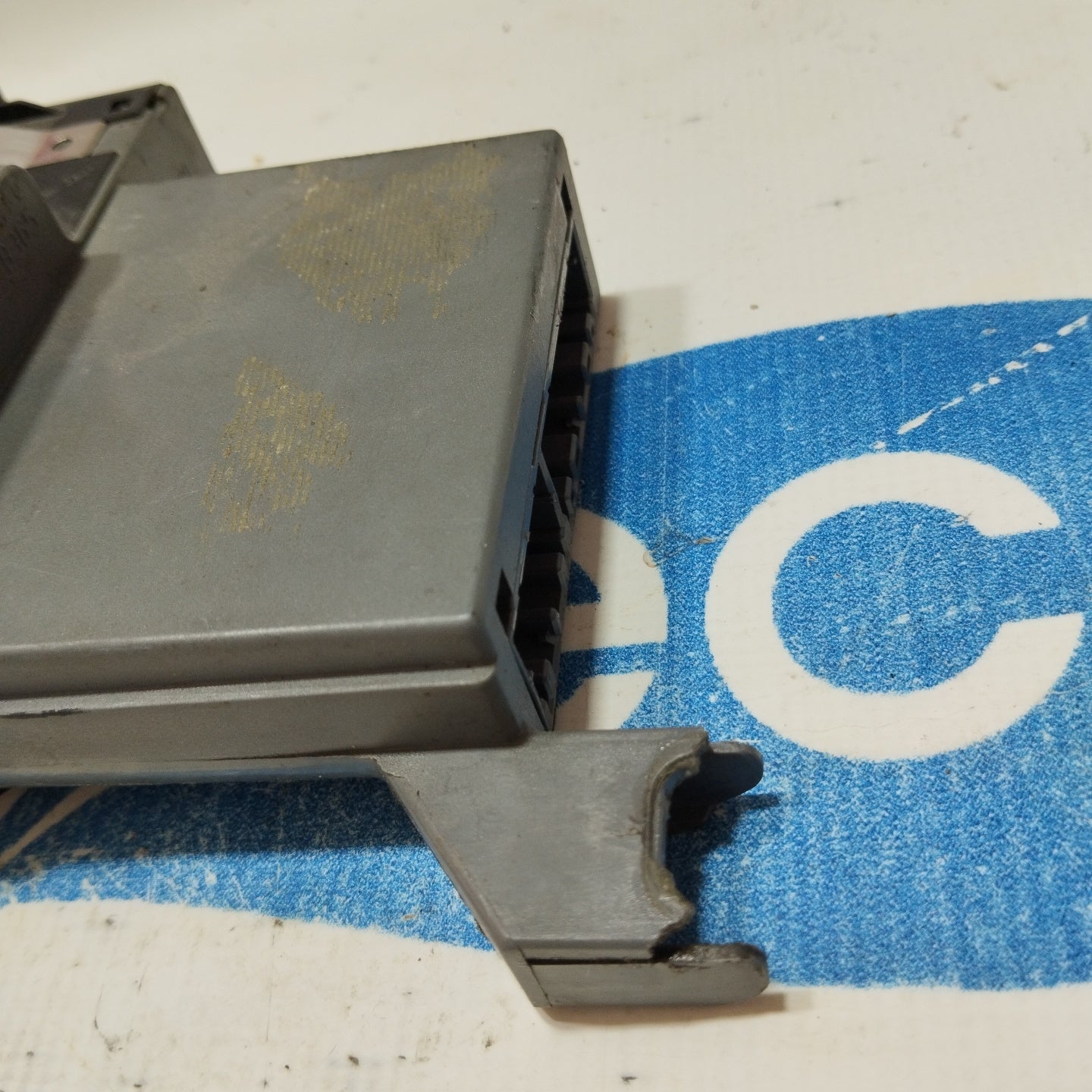 Pulsantiera anteriore sx Alfa Romeo 147 modello due tasti ecoAG3009