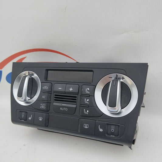 Audi A3 2010 digital climate control panel Code 8p0820043BH ecoAG3083