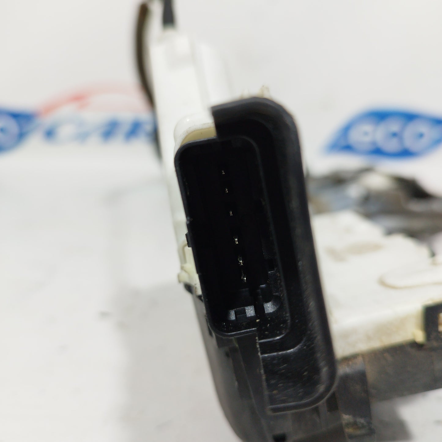 Serratura anteriore sx Peugeot 5008 2009 6 pin ecoAC5530