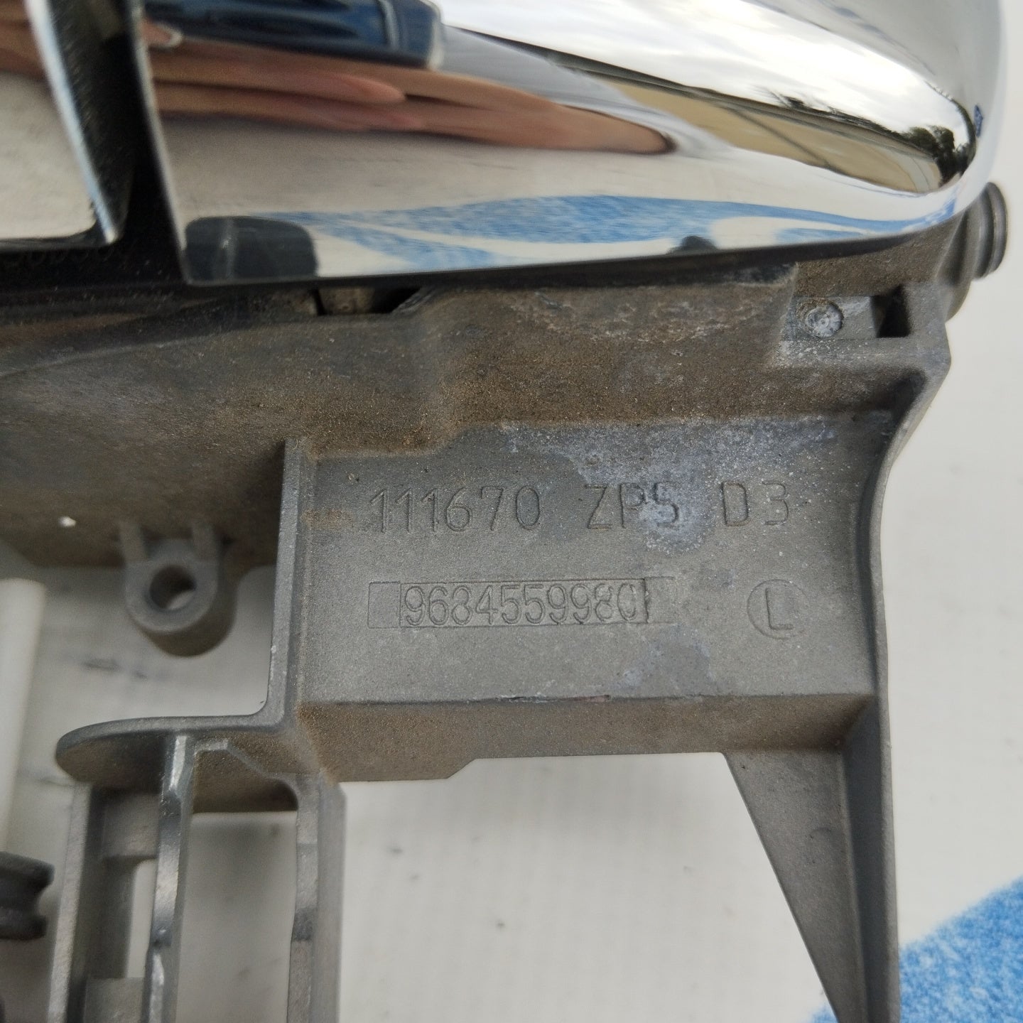 Right front external handle Citroen C3 2011 code: 9684559980 ecoAG3119