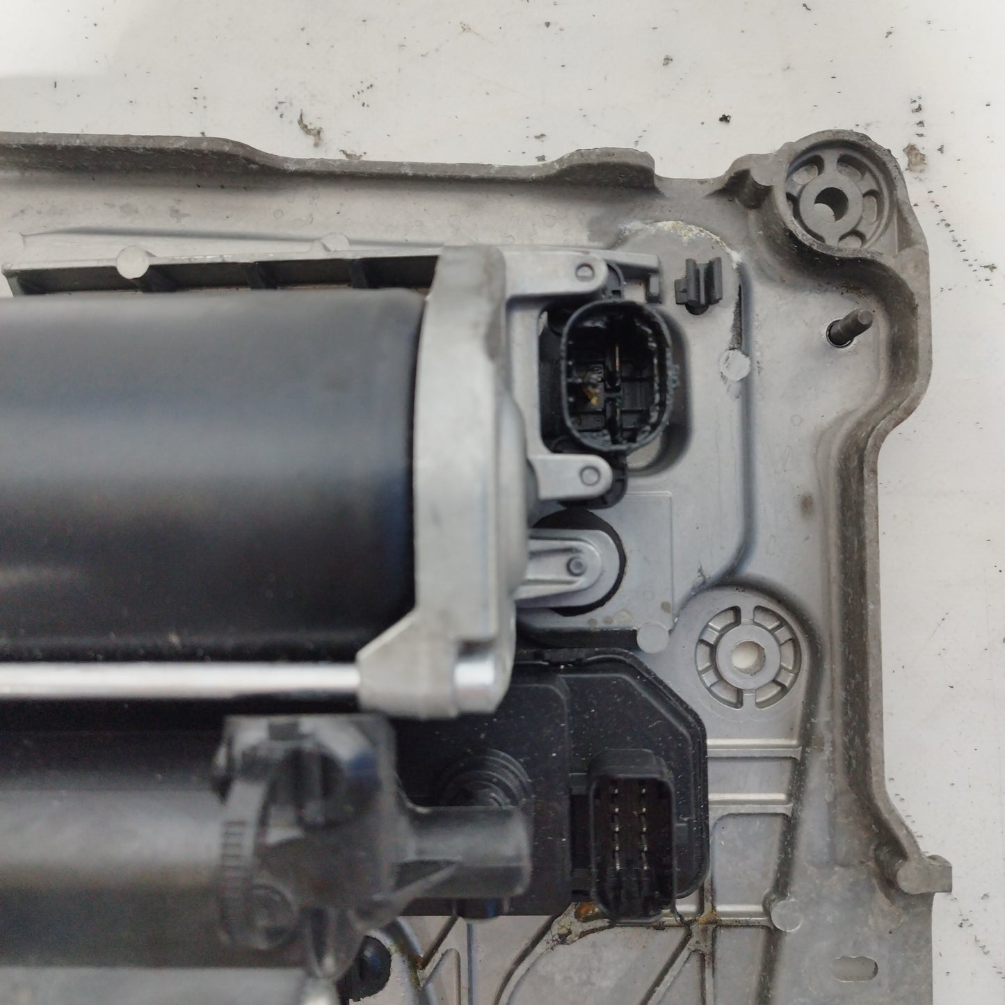 Wabco suspension compressor Citroen C4 Picasso 2010 code: 9801906980-00 ecoAC5636