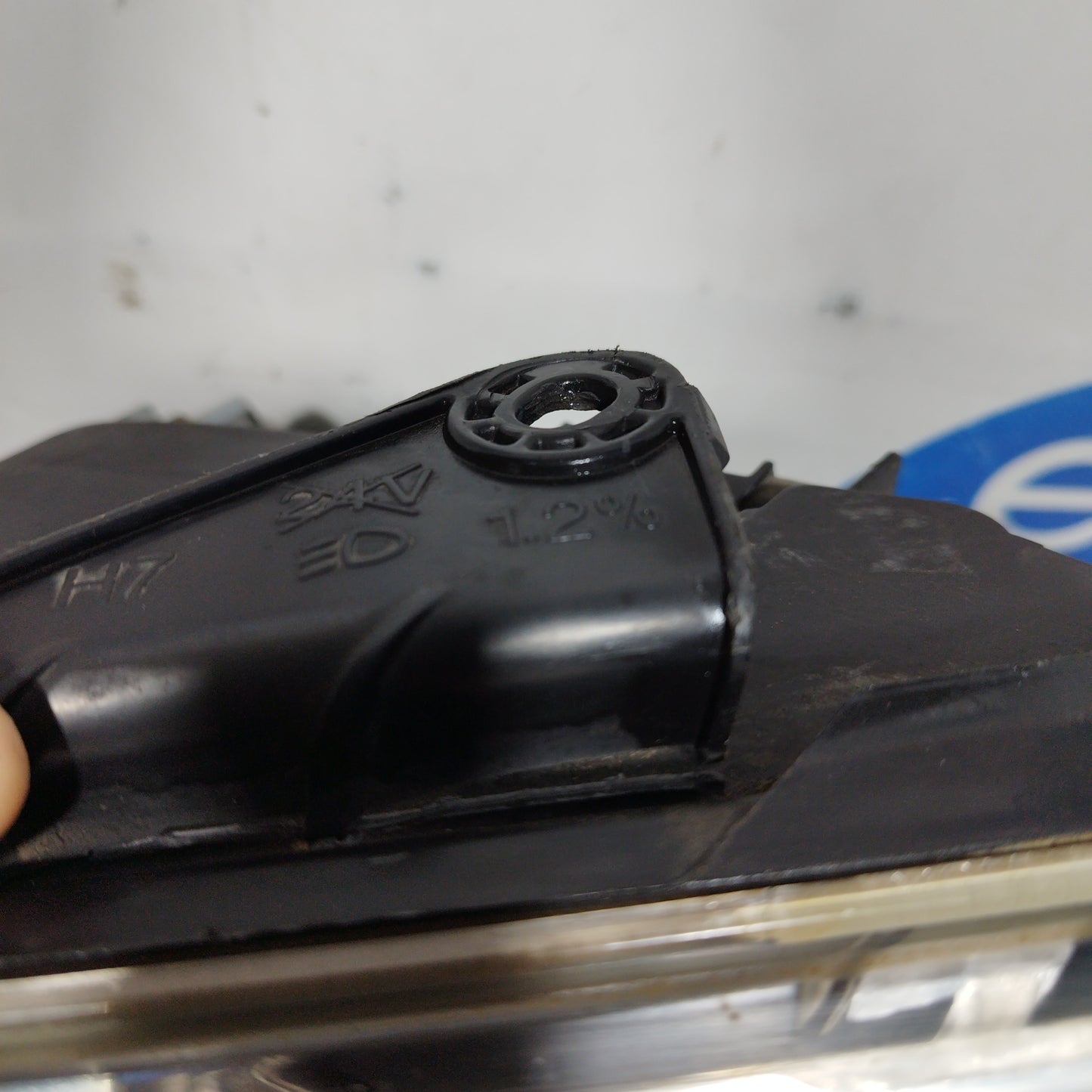 Left front light Peugeot 206 2004 code: 9628666880 ecoAC5671