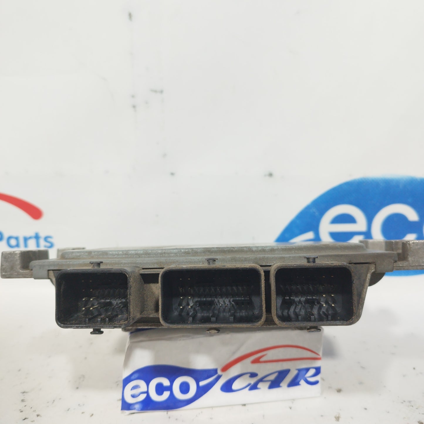 Continental Ford Fiesta 1.2 B 2010 engine control unit code: S180047012B ecoAC5755