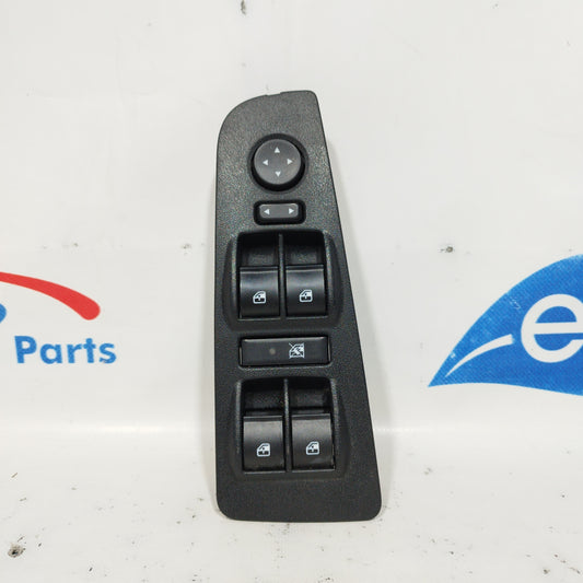 Pulsantiera anteriore sx 4 tasti Fiat Bravo 2010 codice: 735434462 ecoAC5834