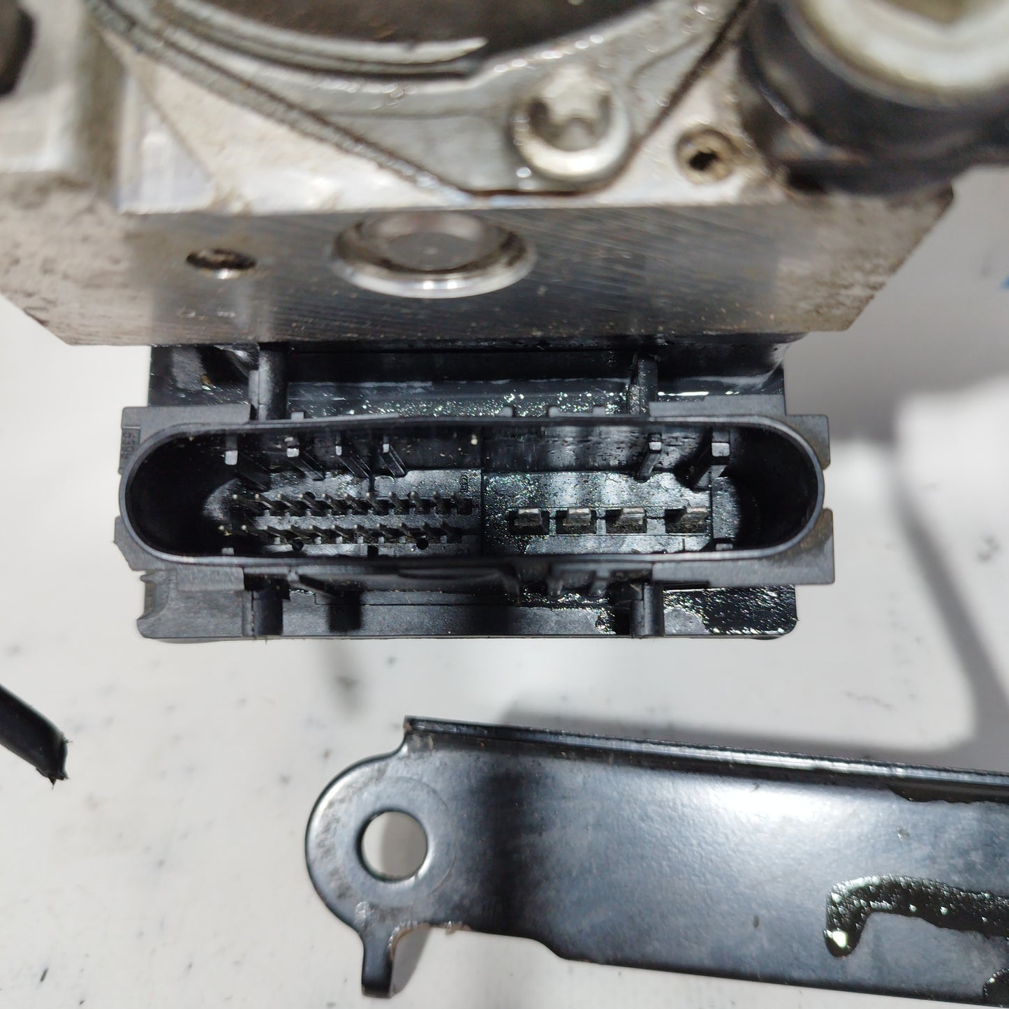 ABS-Pumpe Nissan Qashqai 2010 1.5 D Code: 0265231899 ecoAC5853