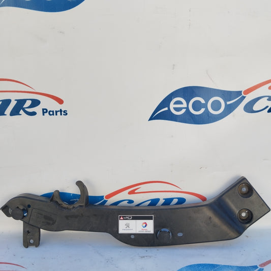 Right front light support Peugeot Rifter 2020 code: 9830521680 ecoAG3360