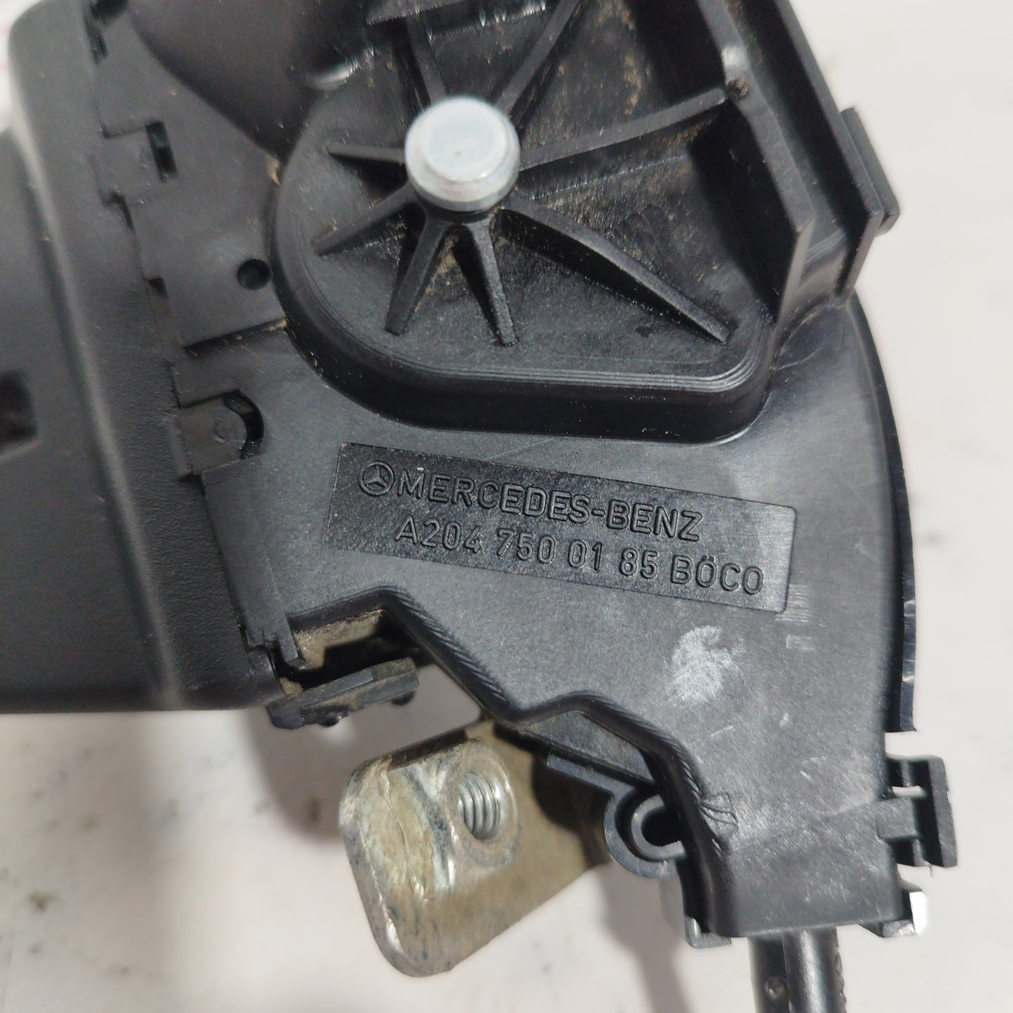 Serratura Portellone Mercedes Classe C W204 2009 4 Pin Codice: A2047500185 ecoAC5881