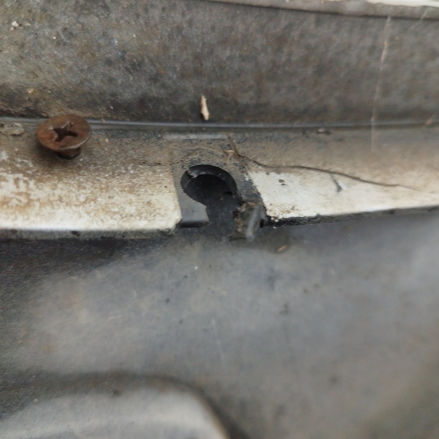 Front bumper Volkswagen Golf 4th Series 2002 Gray Ecoac6028