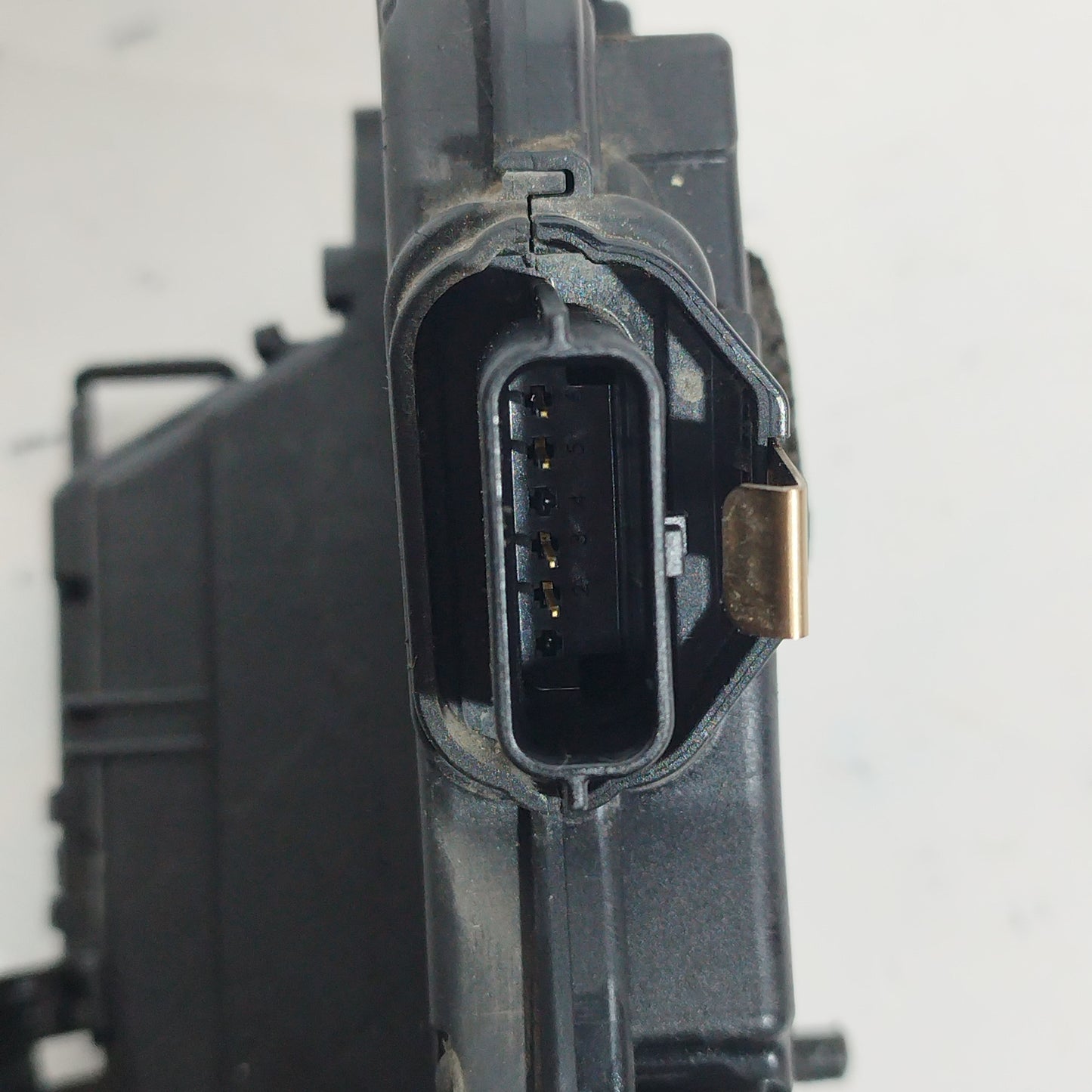 Rear right lock Renault Clio 2013 4 Pin ecoAC6048