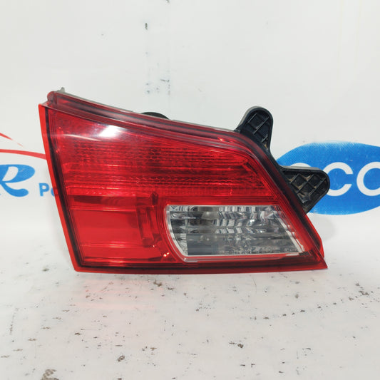 Subaru Outback 2012 ecoAC6115 Linke Innenrückleuchte