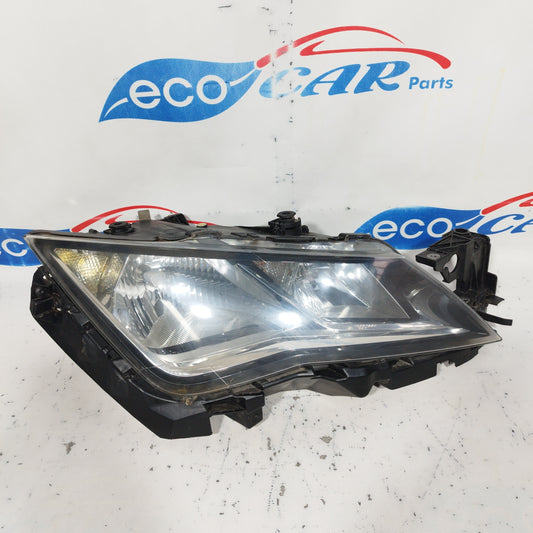 Fanale anteriore dx Seat Leon 2013 codice: 90010799 ecoAC6150