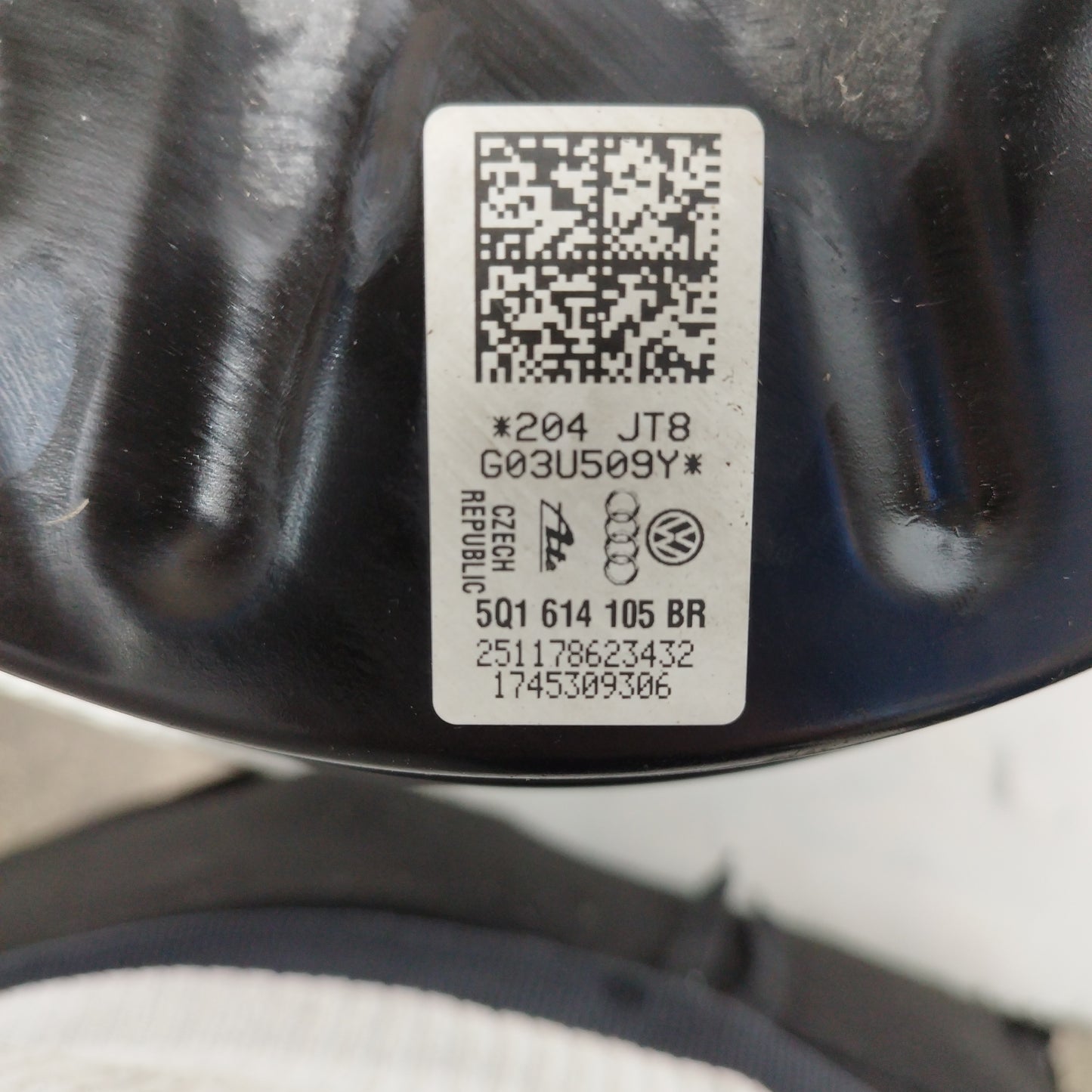 Brake booster Seat Leon 2.0 TDI 2013 code: 5Q1614105BR ecoAC6153