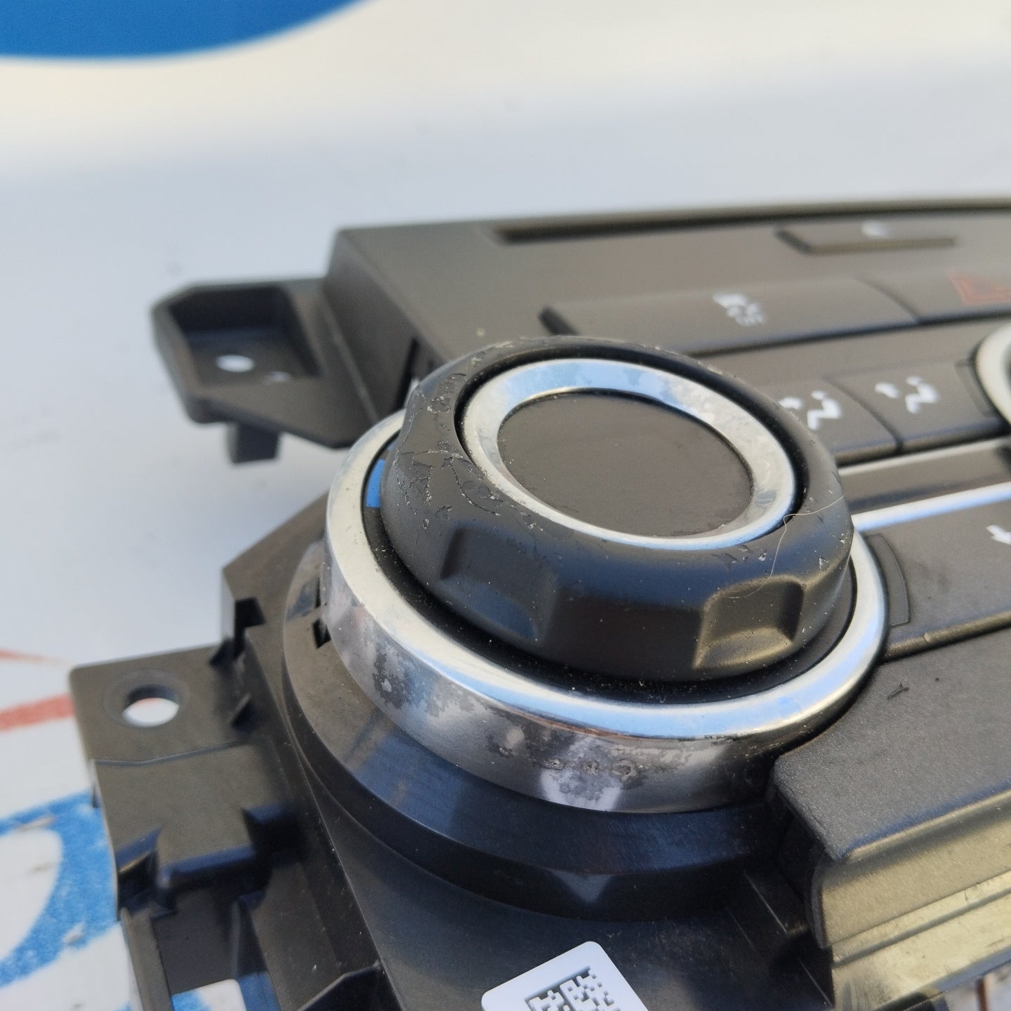 Land Rover Discovery 4 Klimaanlagenbedienfeld-Code: ch22-19e900-ab ecoAG3551