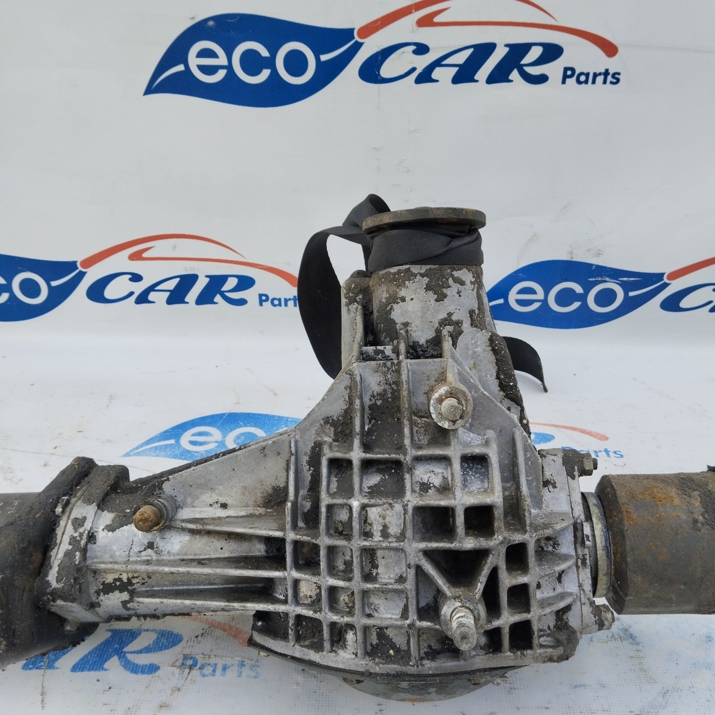 Differenziale anteriore Landa Niva 1.7 Benzina Cod. 2121-2302018 ecoAG3559