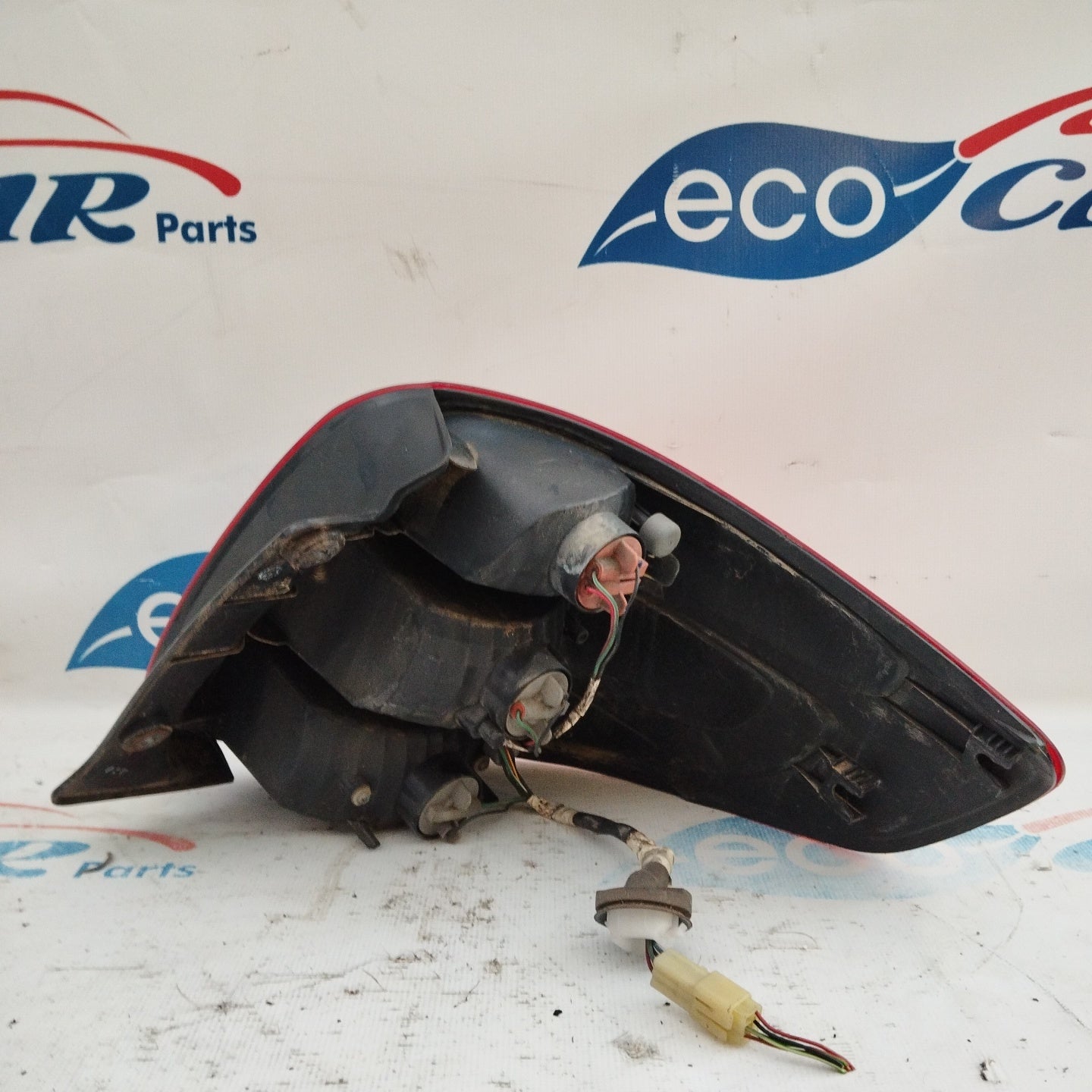 Fiat 16 ecoAG3719 linke Rückleuchte