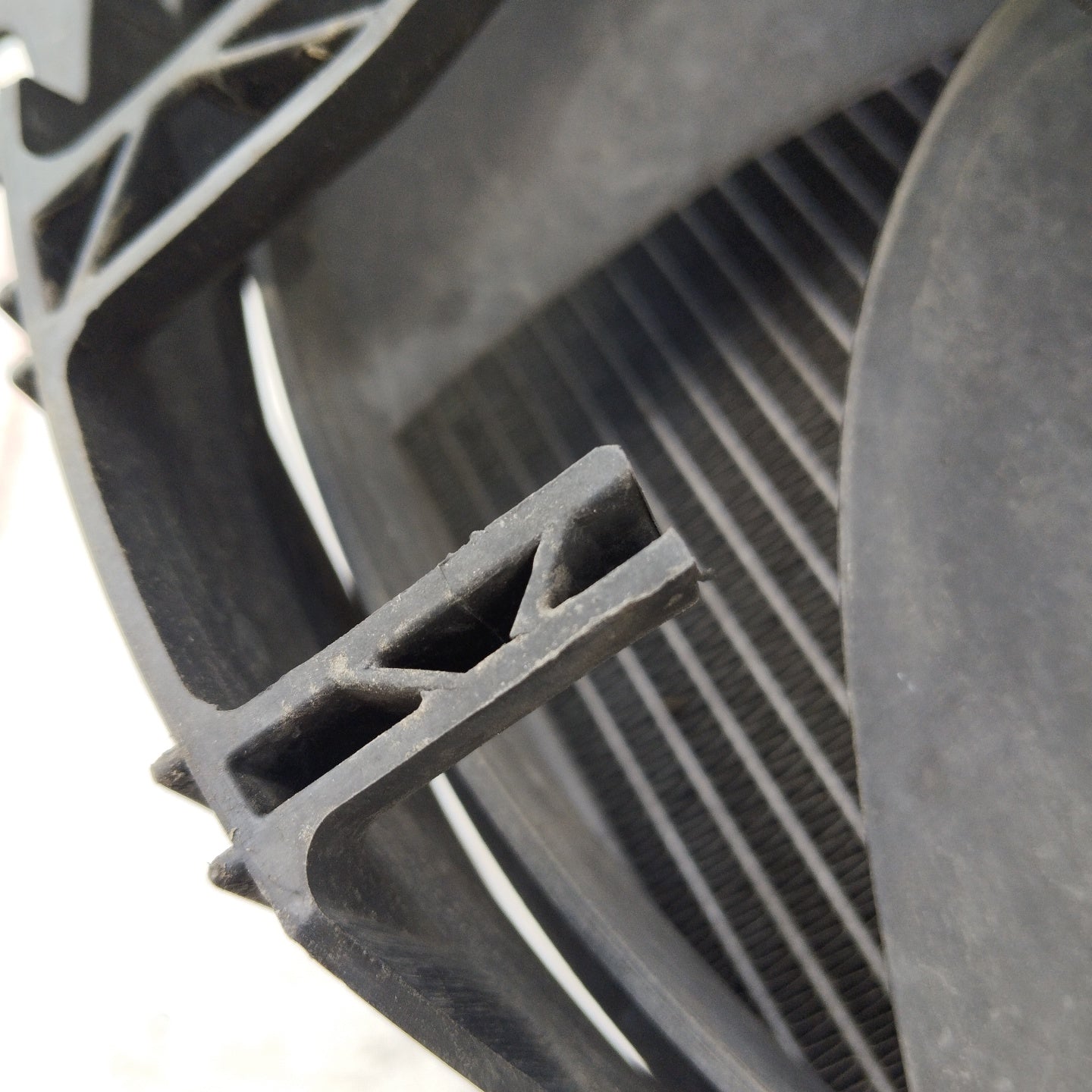 Kühlerlüfter- und Wasserkühler-Kit Citroen C3 1.4 HDI 2010 Teilenummer 9682902080 ecoAG3727