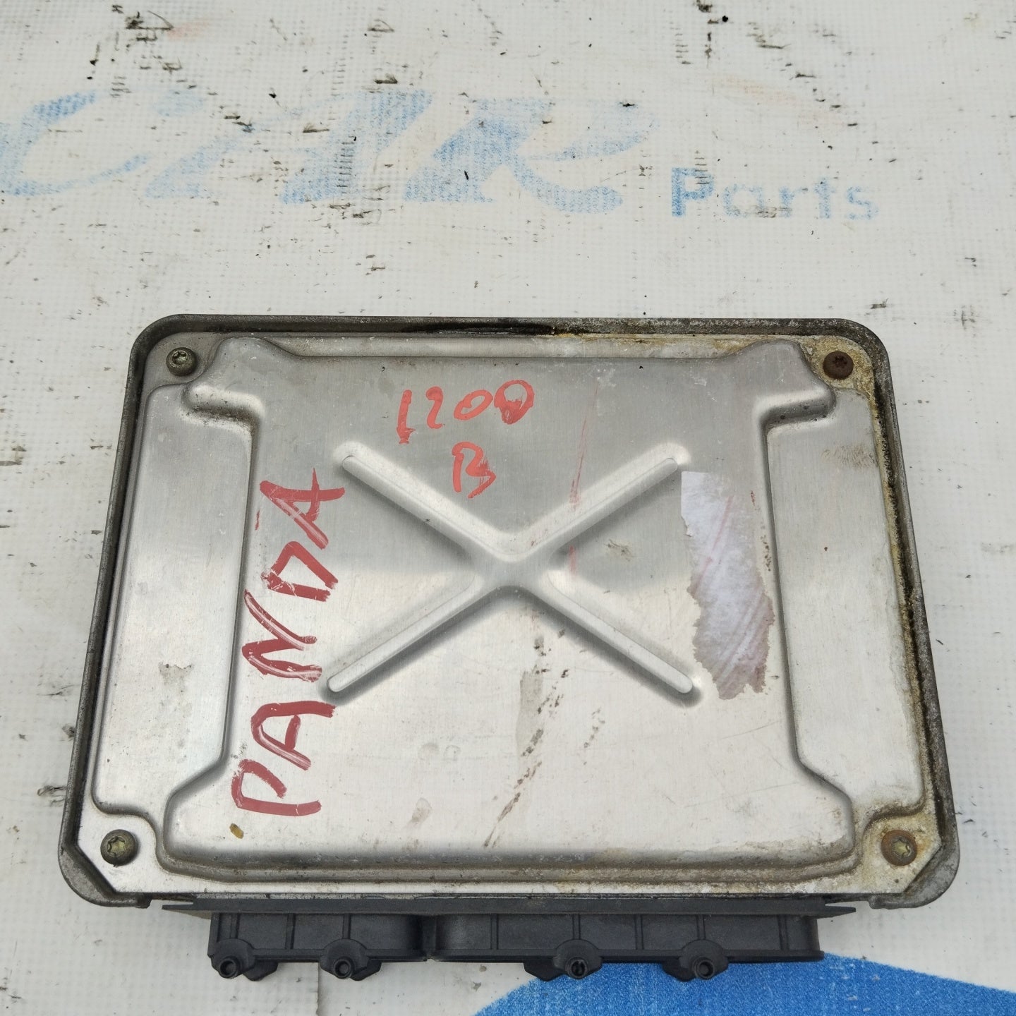 Fiat Panda 169 1.2 Petrol engine control unit Code IAW 4AF.S2 ecoAG3765