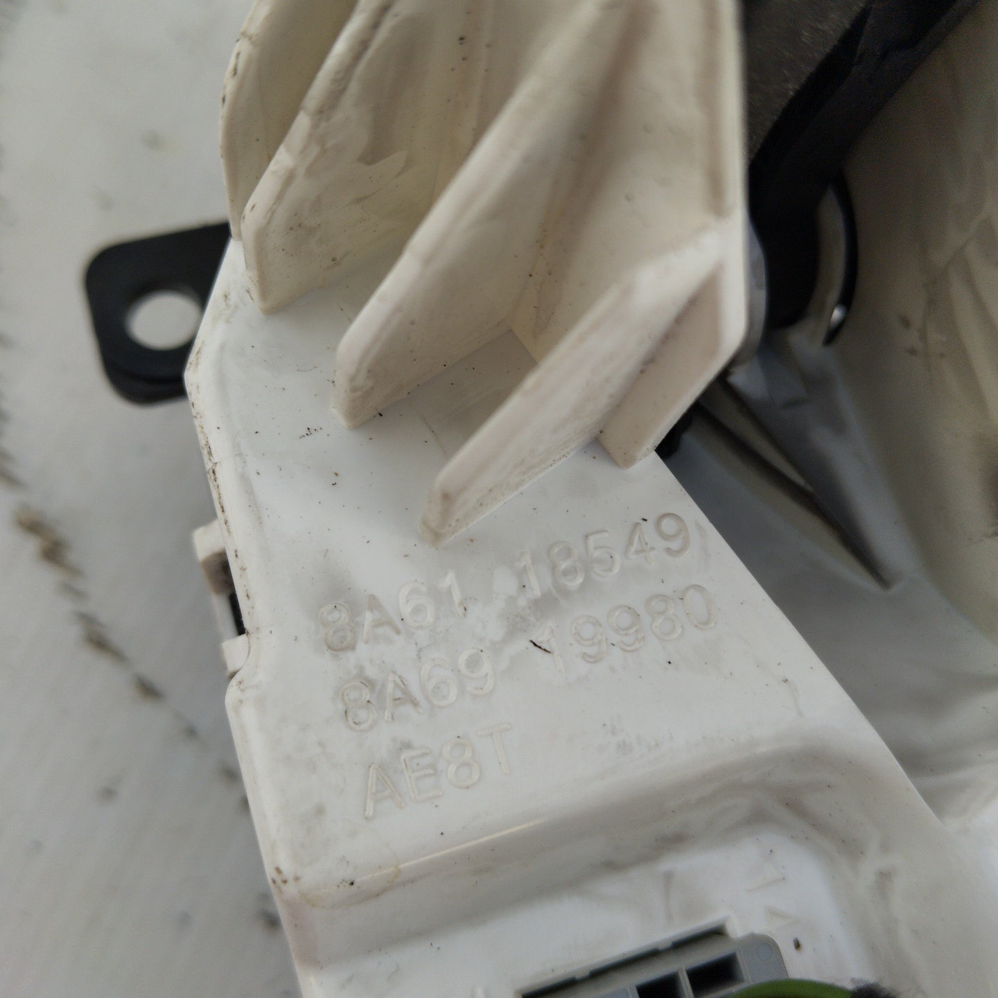 Klimabedienteil Ford Fiesta 2010 Code 8a6118549 ecoAG3823