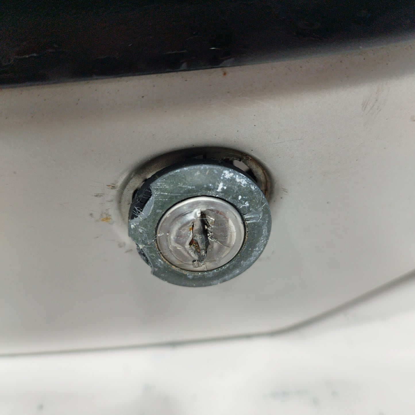 Silver gray rear trunk MG TF 2001 ecoAC6349