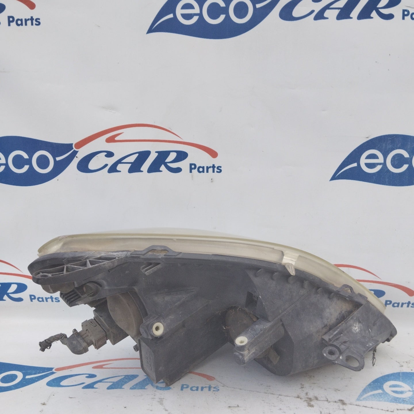 Fanale anteriore sx Opel Zafira B fondo chiaro ecoAG3853
