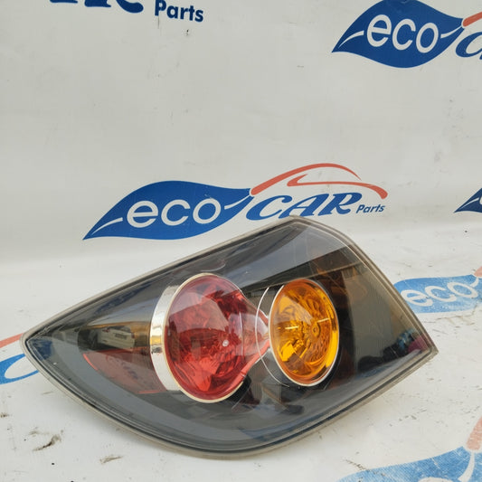 Mazda 3 2006 ecoAG3872 linke äußere Rückleuchte