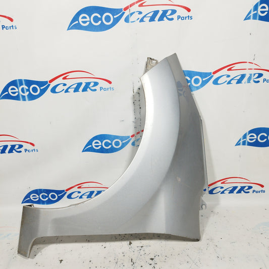 Parafango anteriore sx grigio argento Ford Fiesta 2010 ecoAC6468