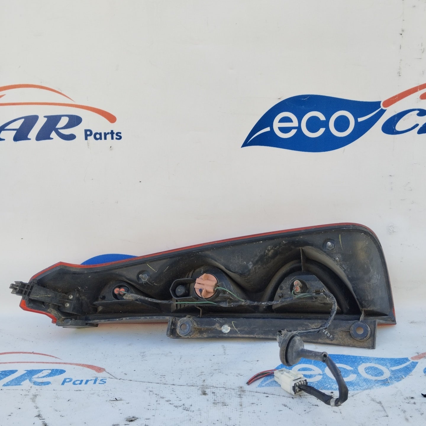 Nissan Note 2006 ecoAG3931 linke Rückleuchte