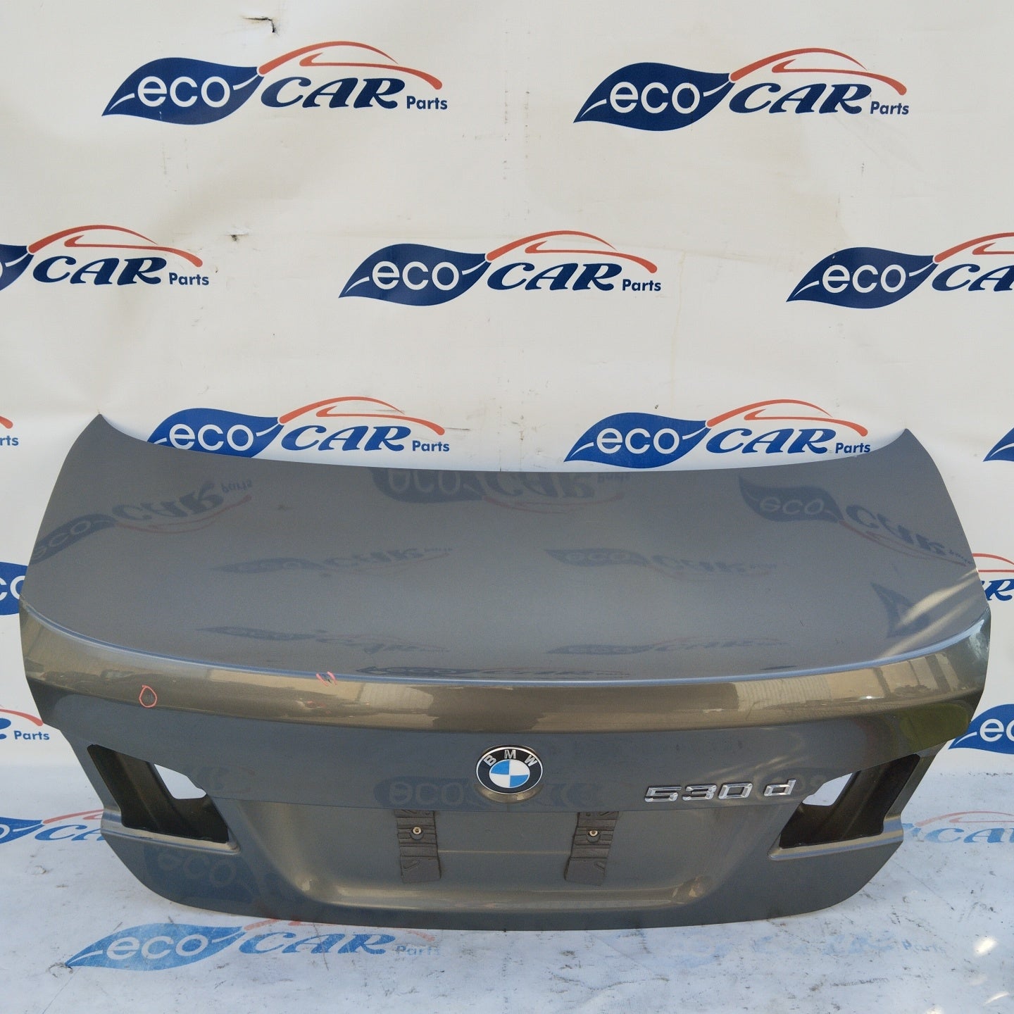 BMW Serie 5 F10 trunk in gunmetal gray ecoAG4002