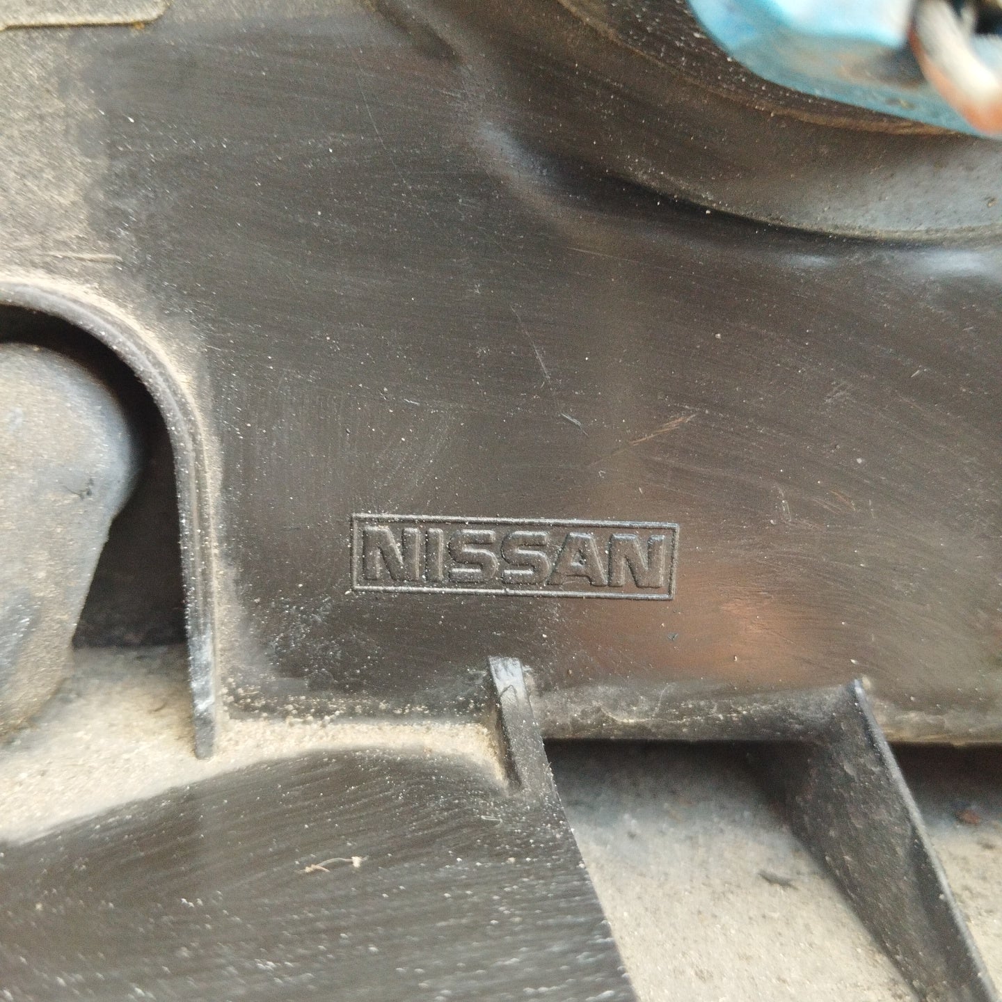 Fanale anteriore dx Nissan Terrano II ecoAG4175