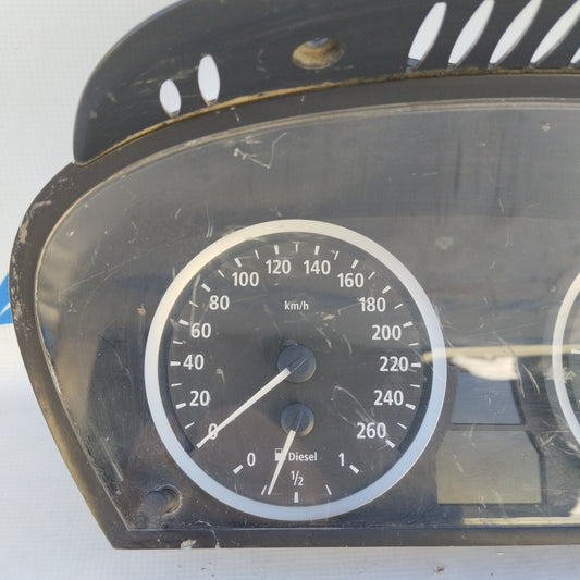 BMW Series 5 E60 3.0 D instrument cluster cod: 6211-6958600 ecoAG4192