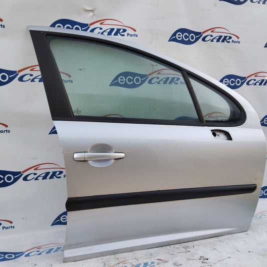 Peugeot 207 ecoAG4207 silver gray right front door