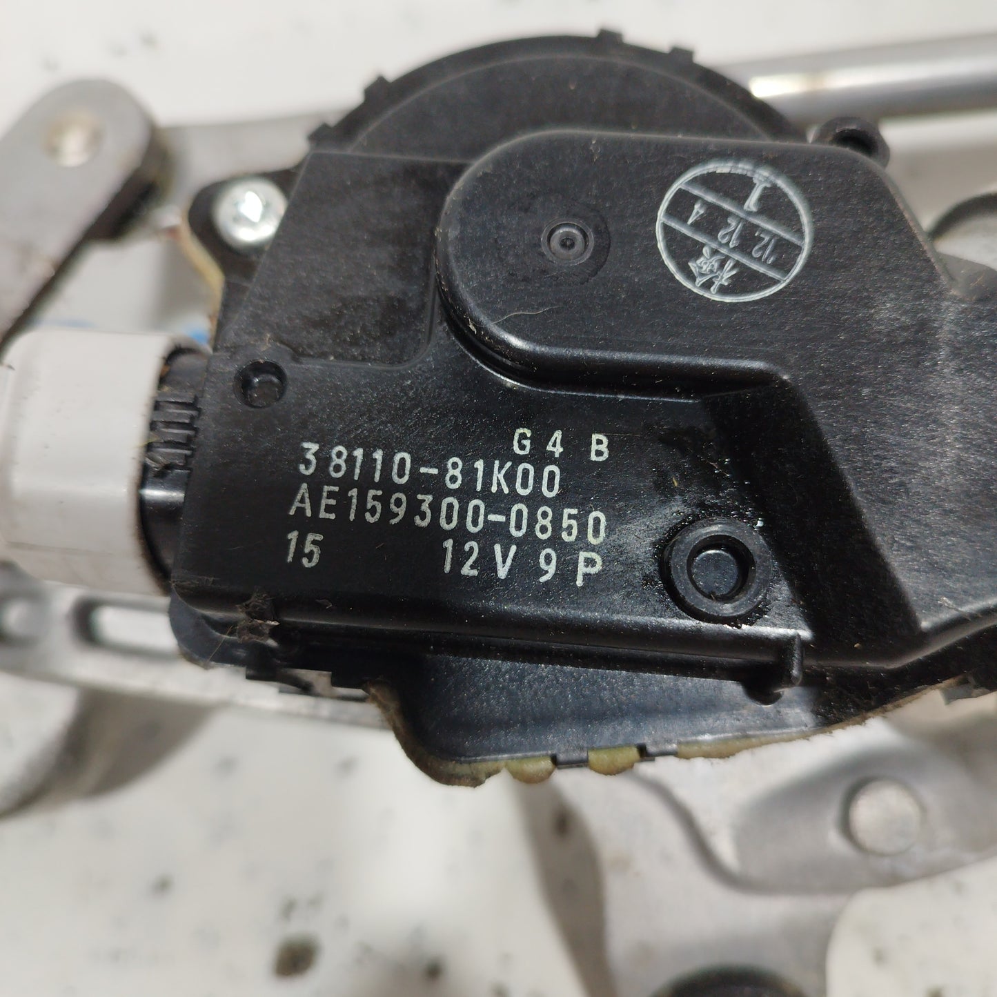 Front windshield wiper motor Fiat 16 2010 code: 38110-81k00 ecoAC6836