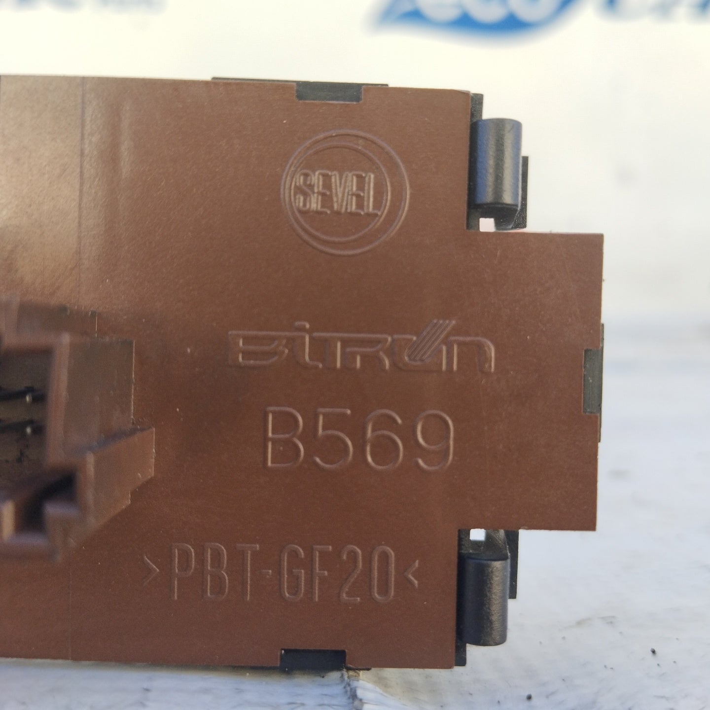 Iveco Daily 2010 light control panel code: B569 ecoAG4229