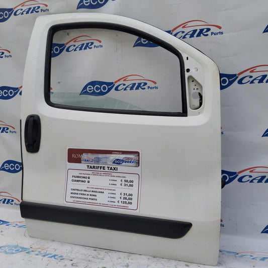 White right front door Fiat Qubo 2011 ecoAG4251