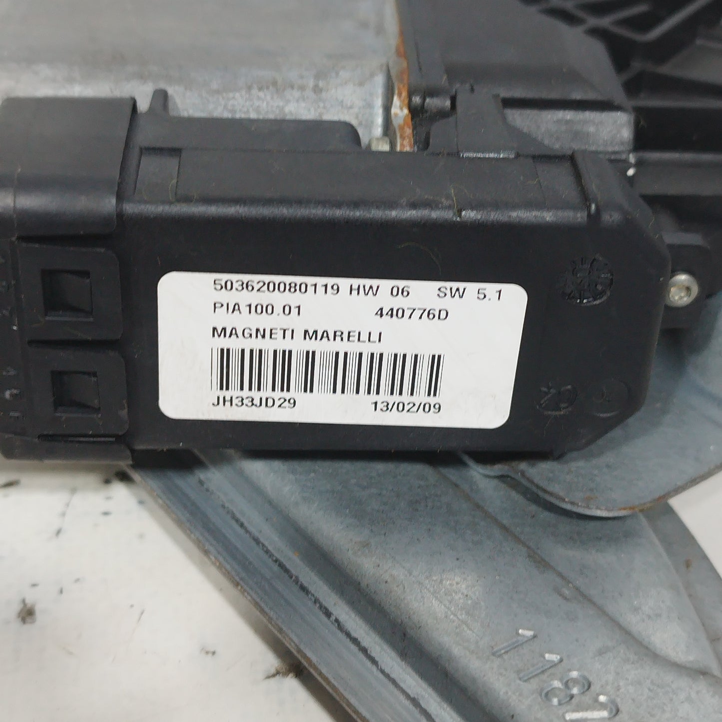 Front left rack Renault Modus 2009 motor code: 503620080119 rack code 118241 ecoAC6912