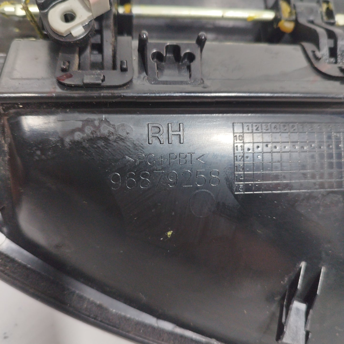 External right rear handle black plastic Chevrolet Aveo 2013 code: 96879258 ecoAC6965