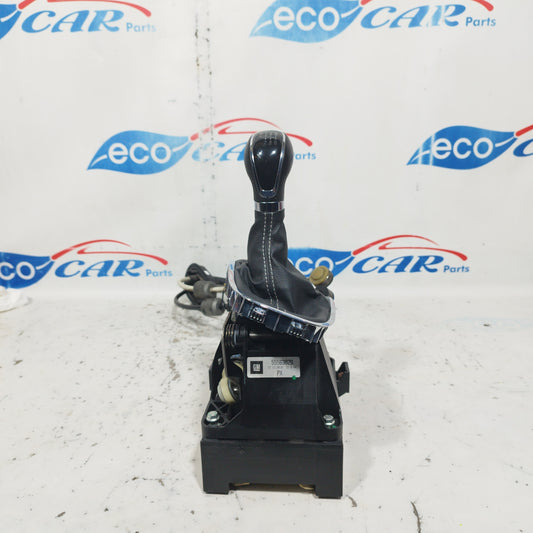 Gear lever Opel Astra J 2010 1.7 CDTI code: 55563703 ecoAC7186