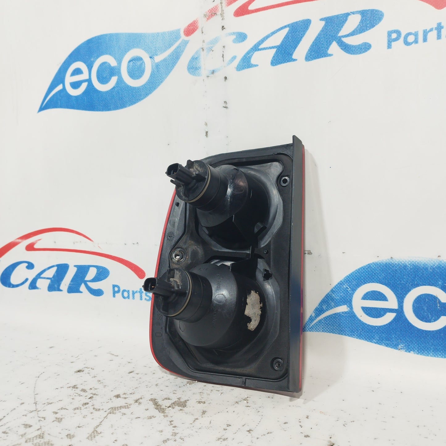 Land Rover Freelander 2000 ecoAC7208 right rear light