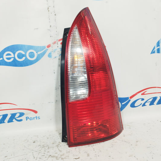 Fanale posteriore dx Mazda Premacy 2001 ecoAC7286