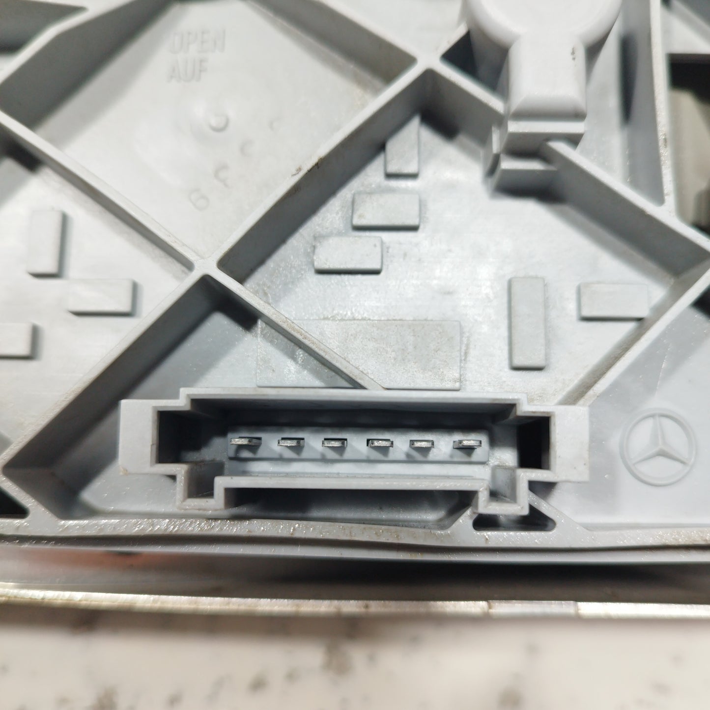 Right rear light Mercedes C-Class 2003 sedan ecoAC7301