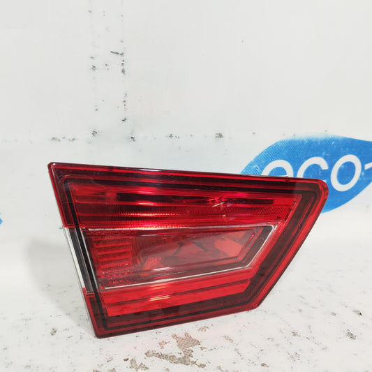 Renault Clio 2017 ecoAC6998 linke innere Rückleuchte