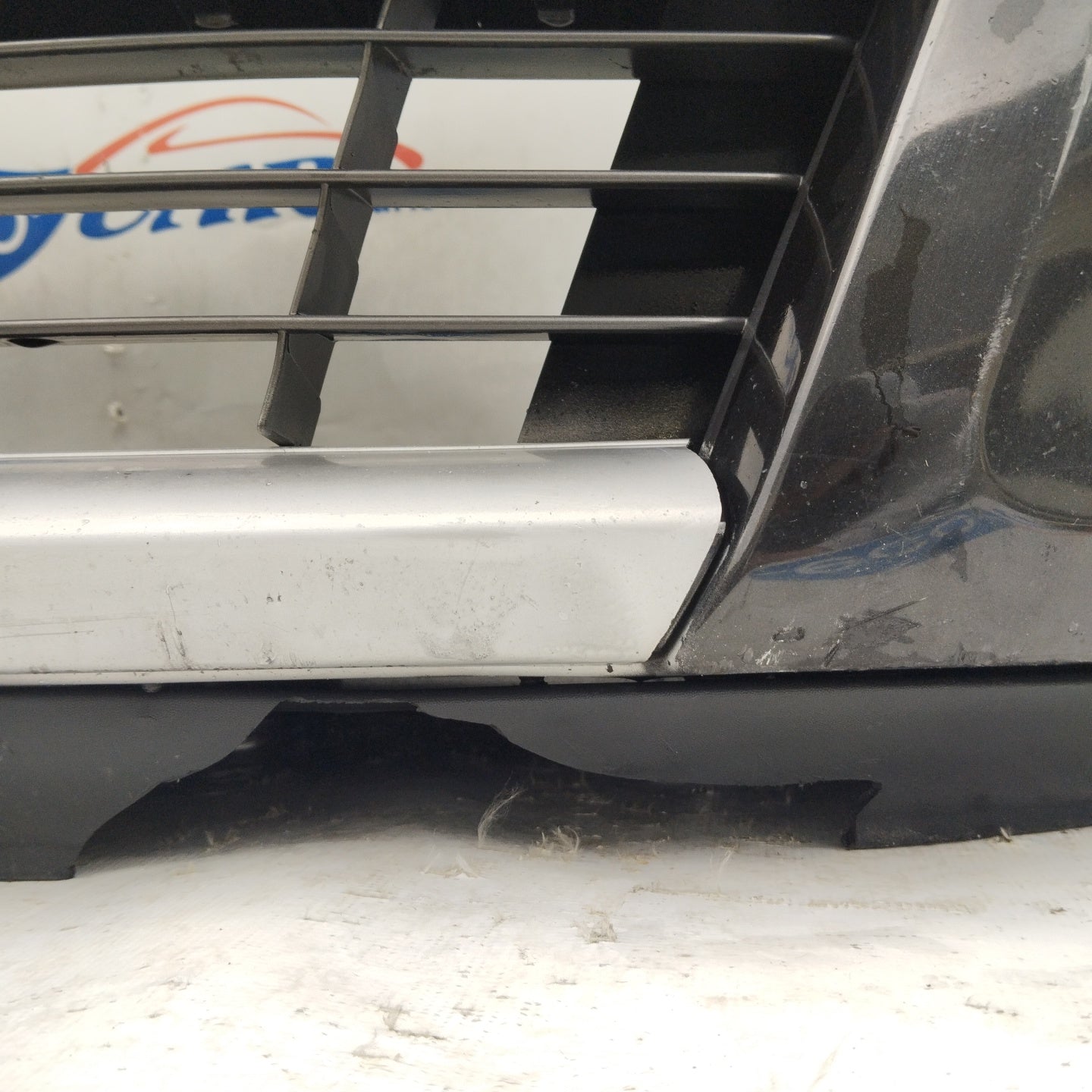 Black front bumper Renault Clio 2010 ecoAG4511